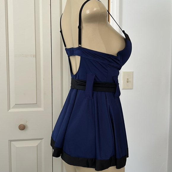 SEXY LINGERIE OFFICER COSTUME SIZE M - Picture 8 of 11